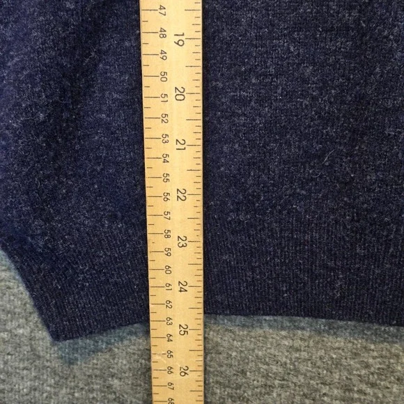 Vintage James Pringle Mens M Navy Blue Wool Crew Neck Sweater Size Medium - Picture 3 of 8